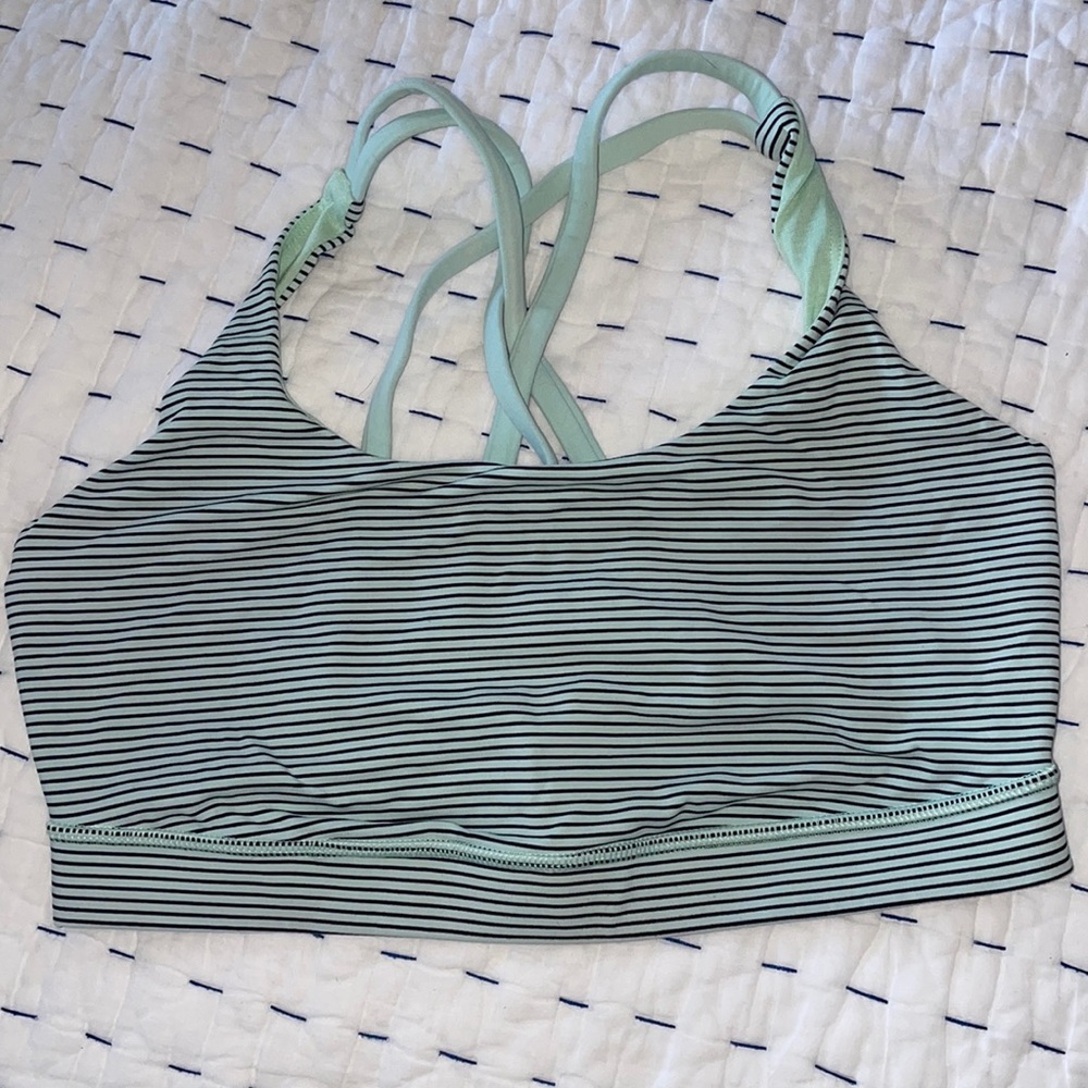 Lulu lemon sports bra